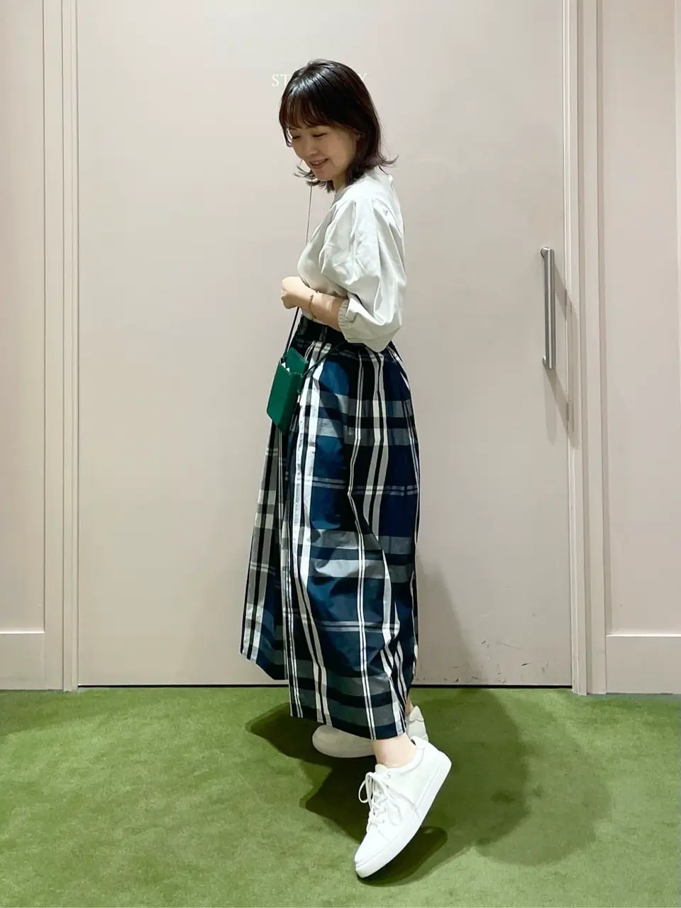 ANY フジコ コーディネート画像