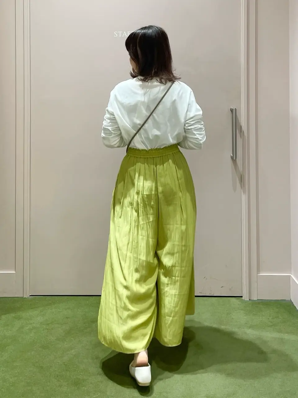 ANY フジコ コーディネート画像