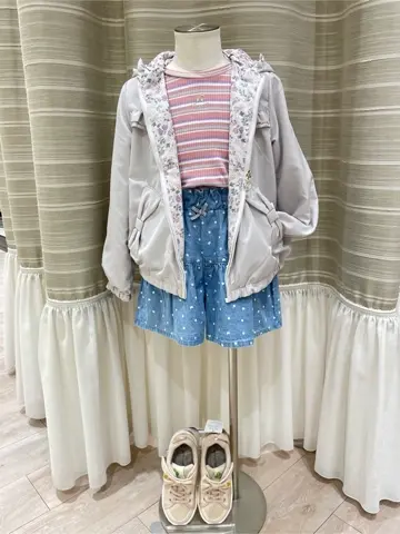 ANY 岡田 コーディネート画像