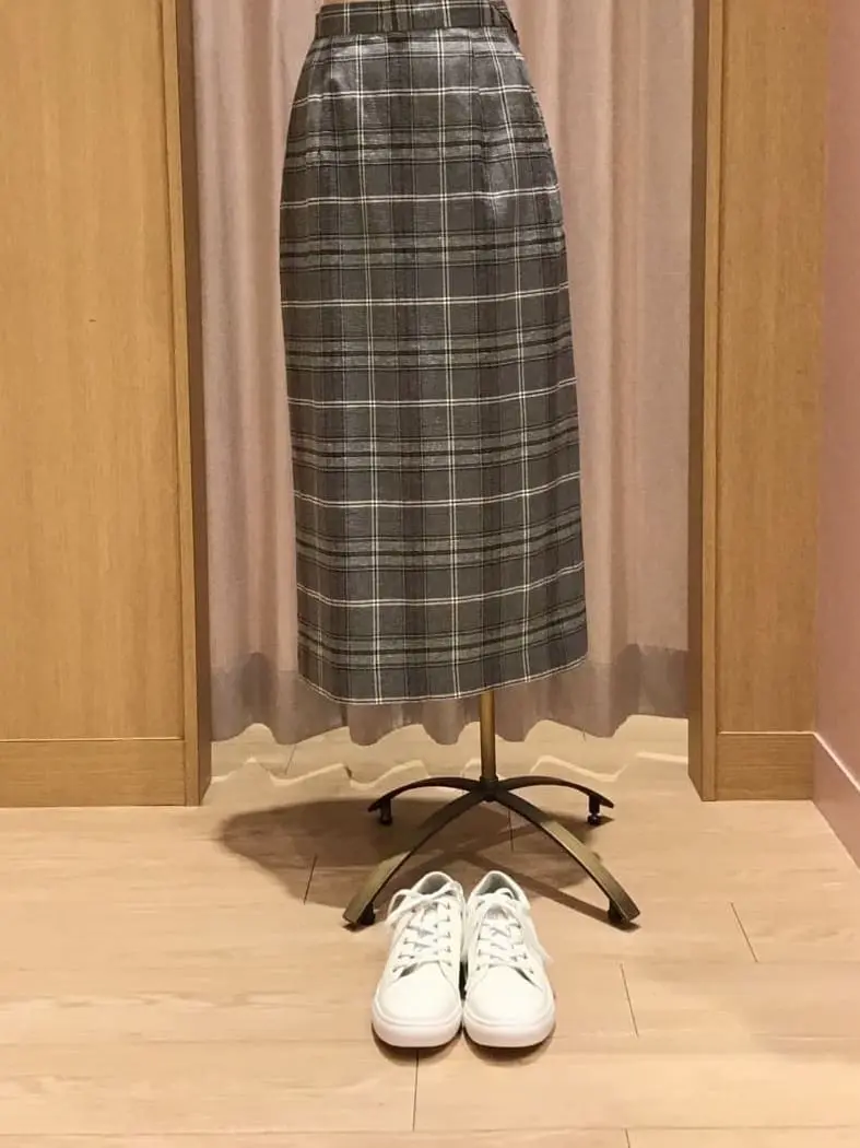 ANY 本吉 コーディネート画像