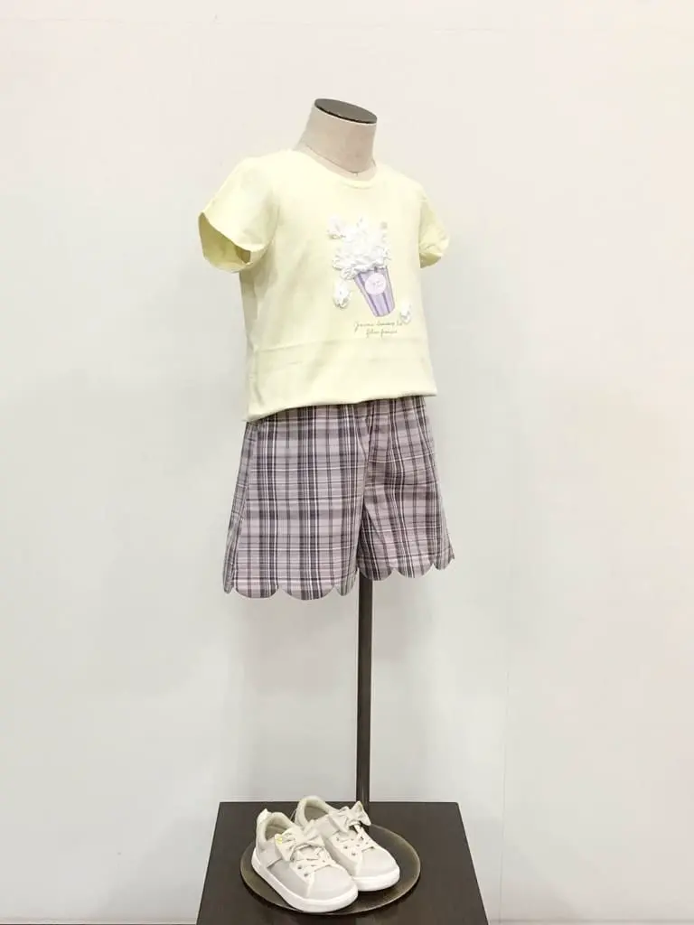 ANY 佐々木 コーディネート画像