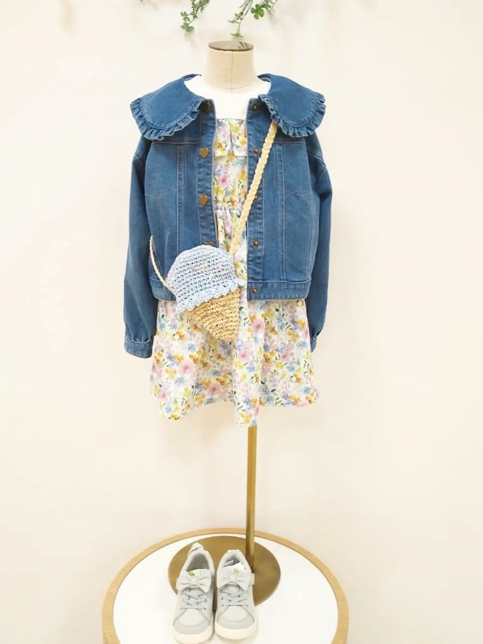 ANY H コーディネート画像