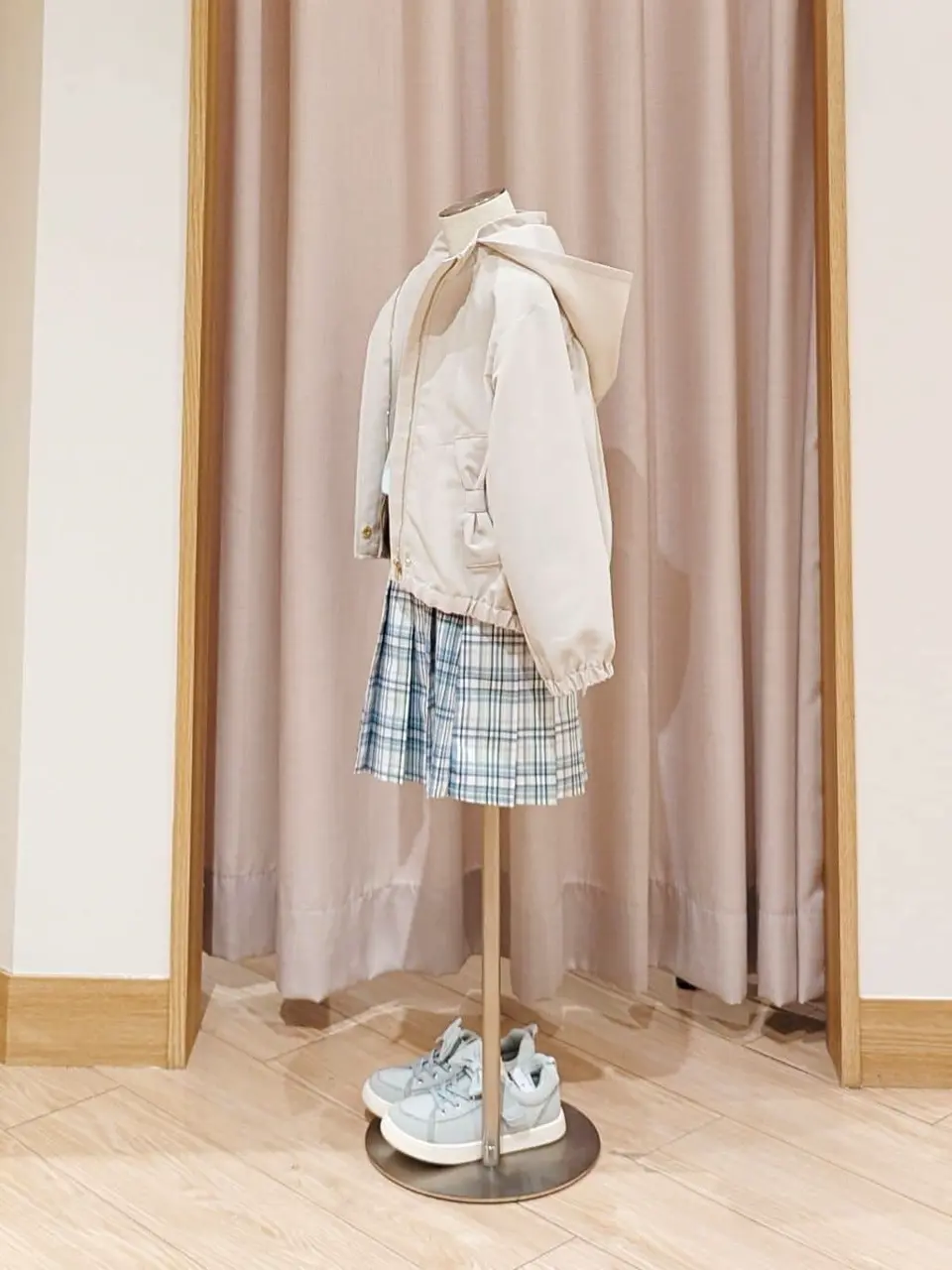 ANY 奥原 コーディネート画像