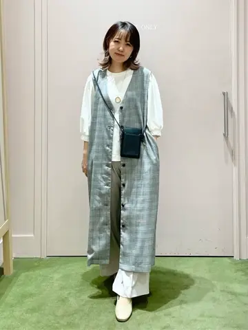 ANY フジコ コーディネート画像