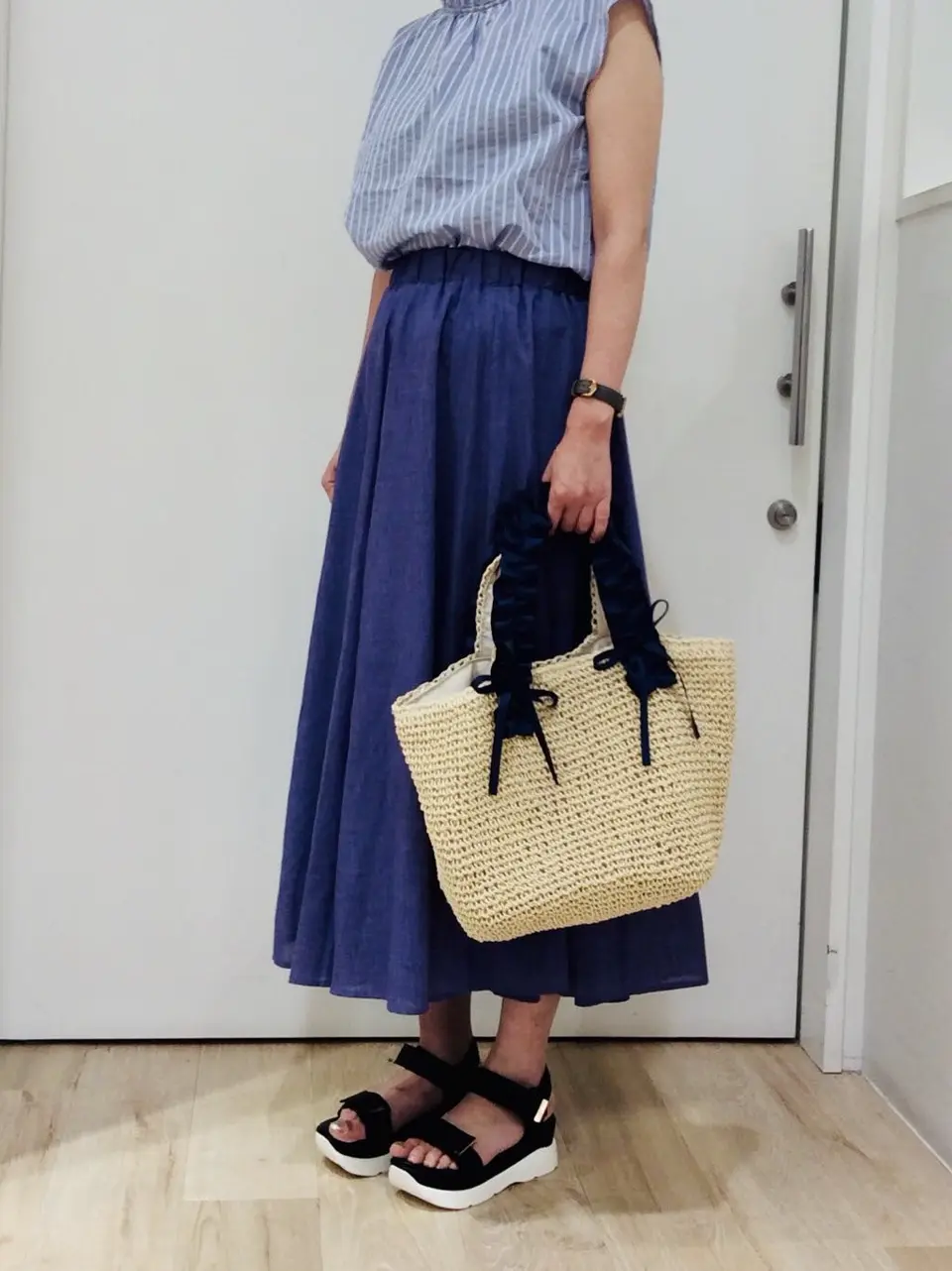 ANY  坂口 コーディネート画像