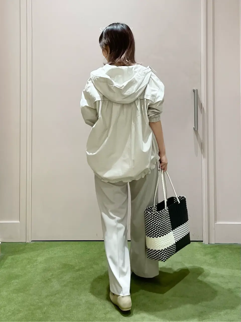 ANY フジコ コーディネート画像