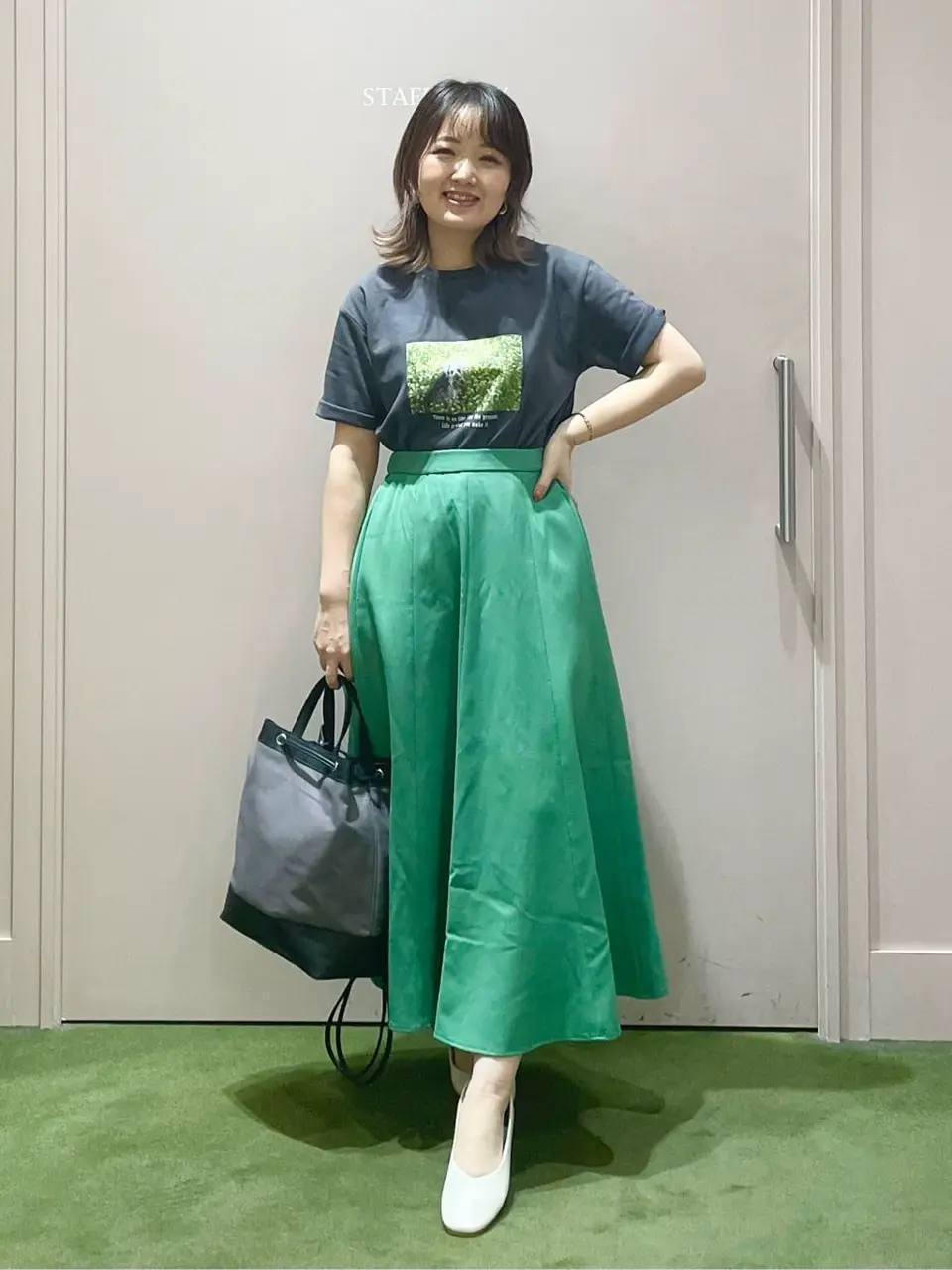 ANY フジコ コーディネート画像