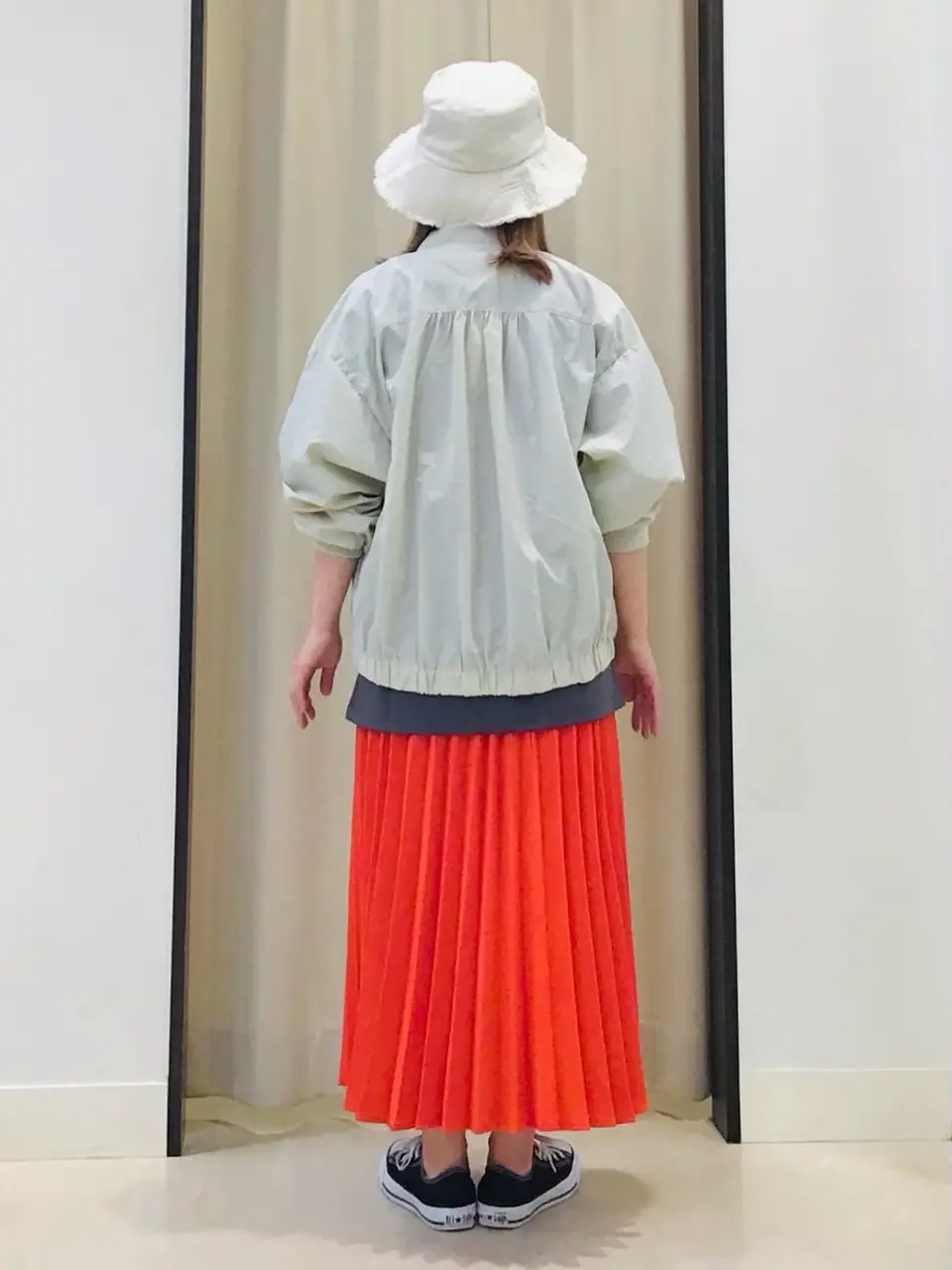 ANY 伊藤 コーディネート画像