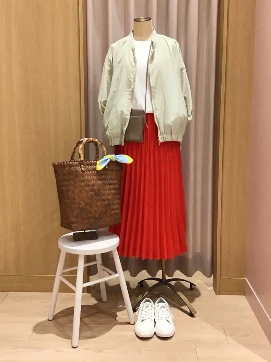  本吉 コーディネート画像