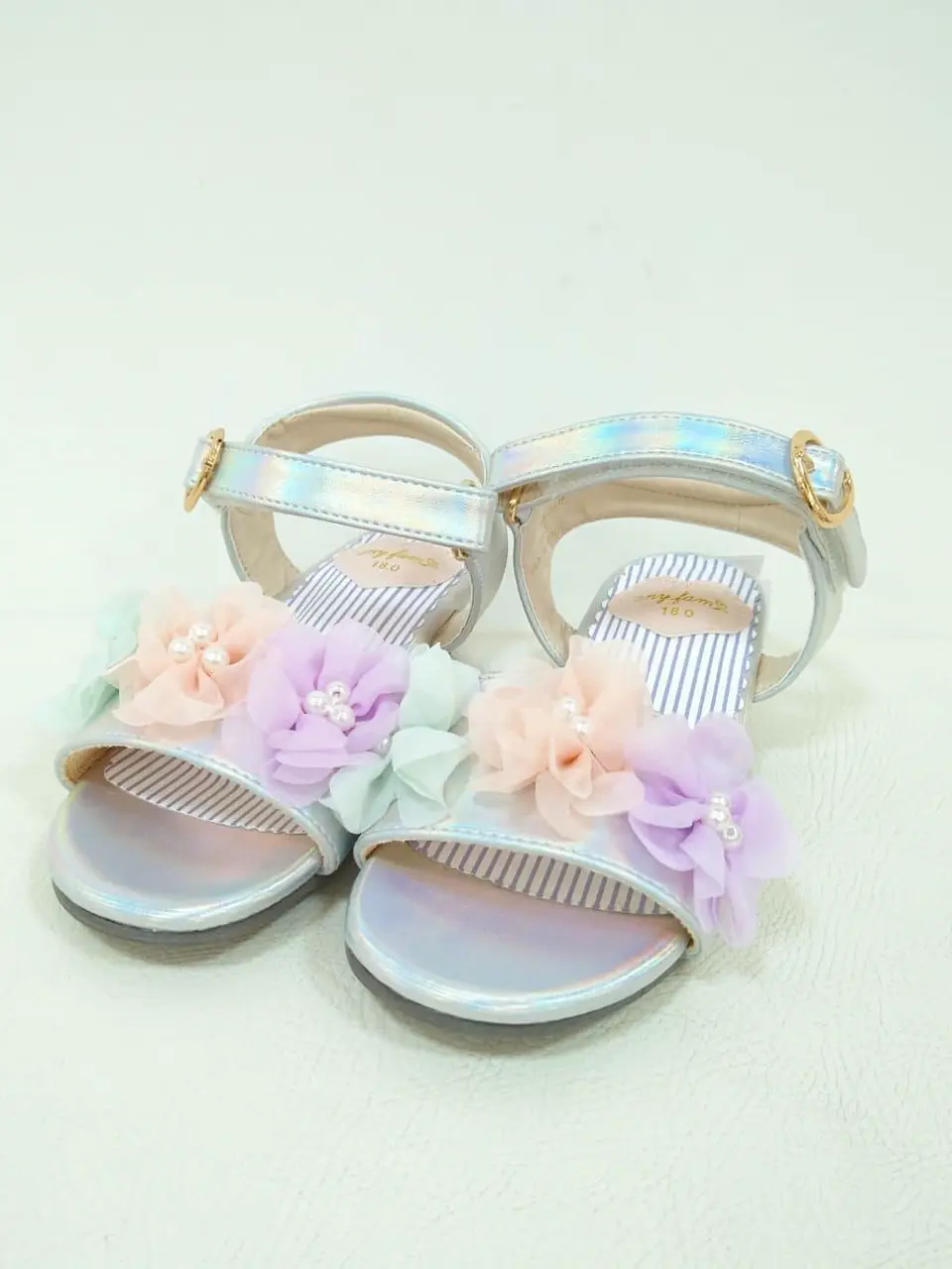 ANY H コーディネート画像