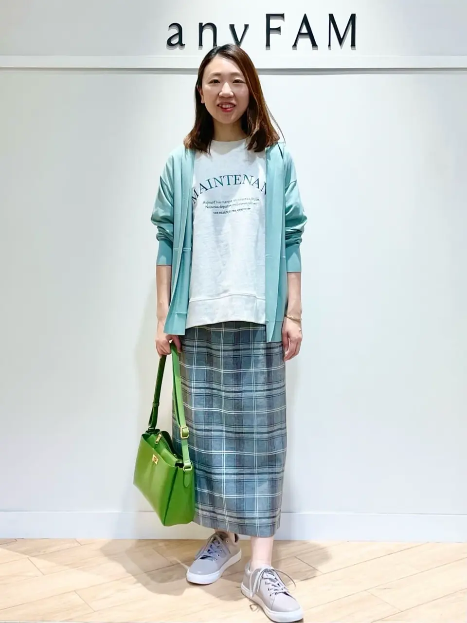 ANY スタッフ コーディネート画像