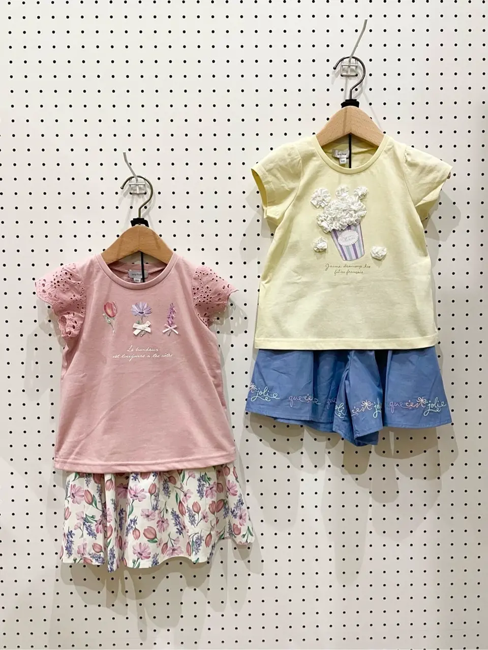 ANY フジコ コーディネート画像