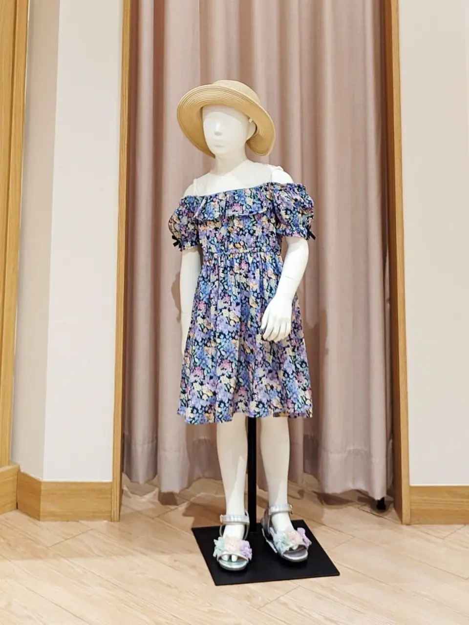 ANY 奥原 コーディネート画像