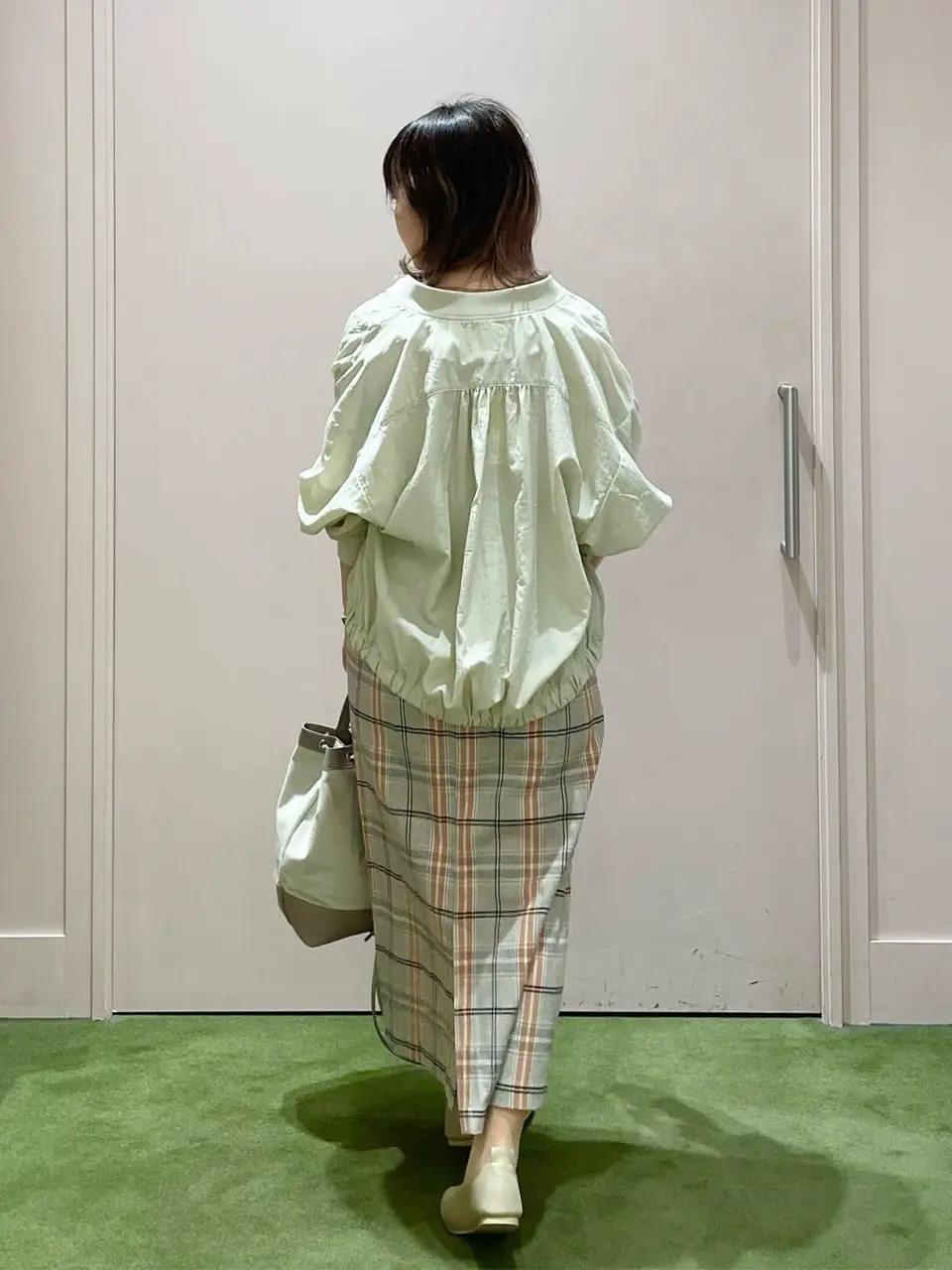 ANY フジコ コーディネート画像