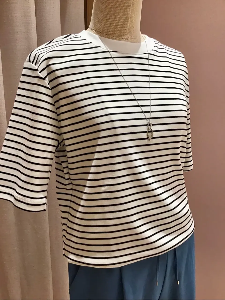 ANY 浅岡 コーディネート画像