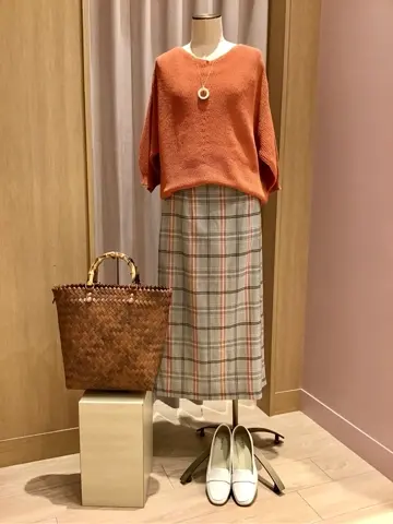 ANY 浅岡 コーディネート画像