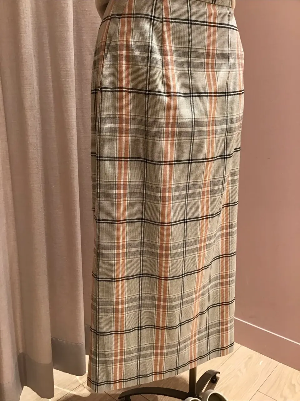 ANY 浅岡 コーディネート画像