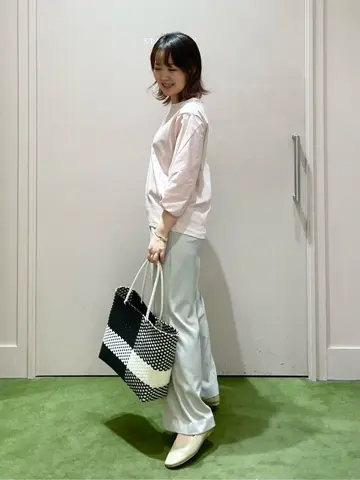 ANY フジコ コーディネート画像