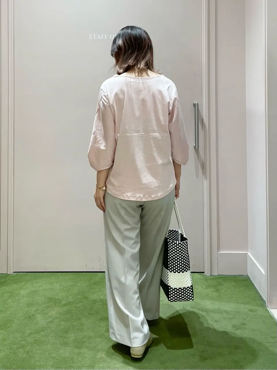 ANY フジコ コーディネート画像