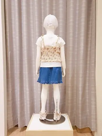 ANY 小渕 コーディネート画像