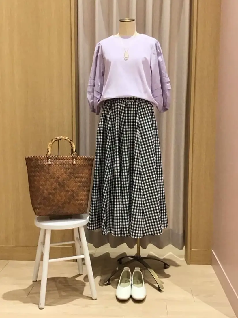  本吉 コーディネート画像