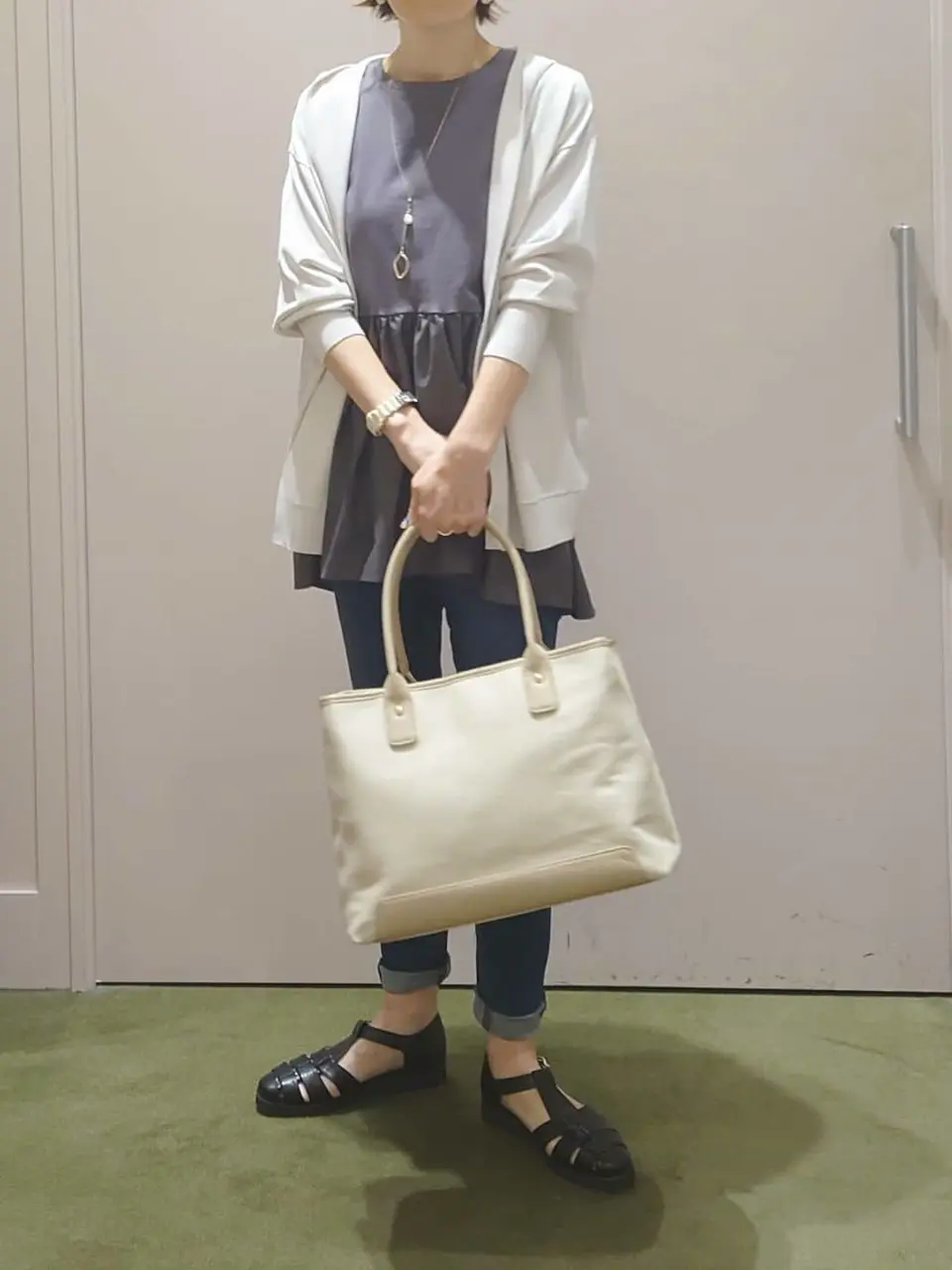 ANY 吉田 コーディネート画像