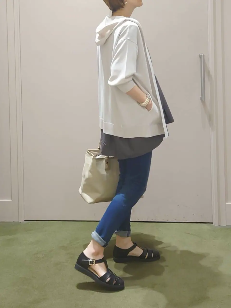 ANY 吉田 コーディネート画像