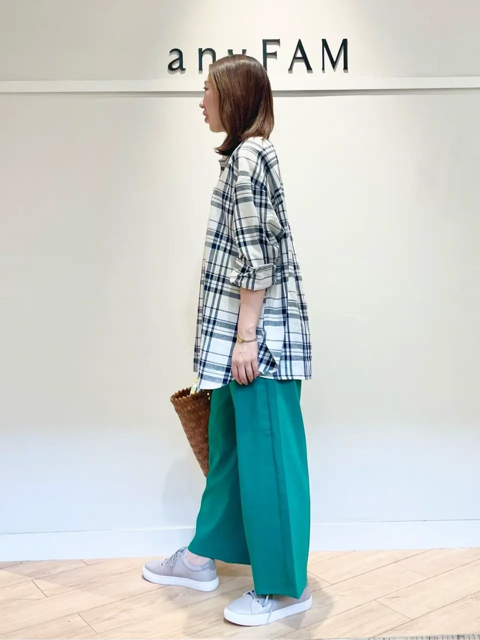 ANY スタッフ コーディネート画像