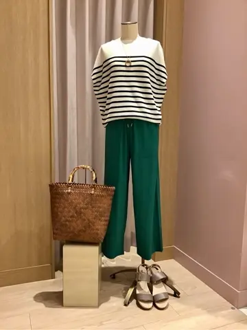 ANY 浅岡 コーディネート画像