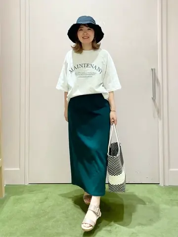 ANY フジコ コーディネート画像