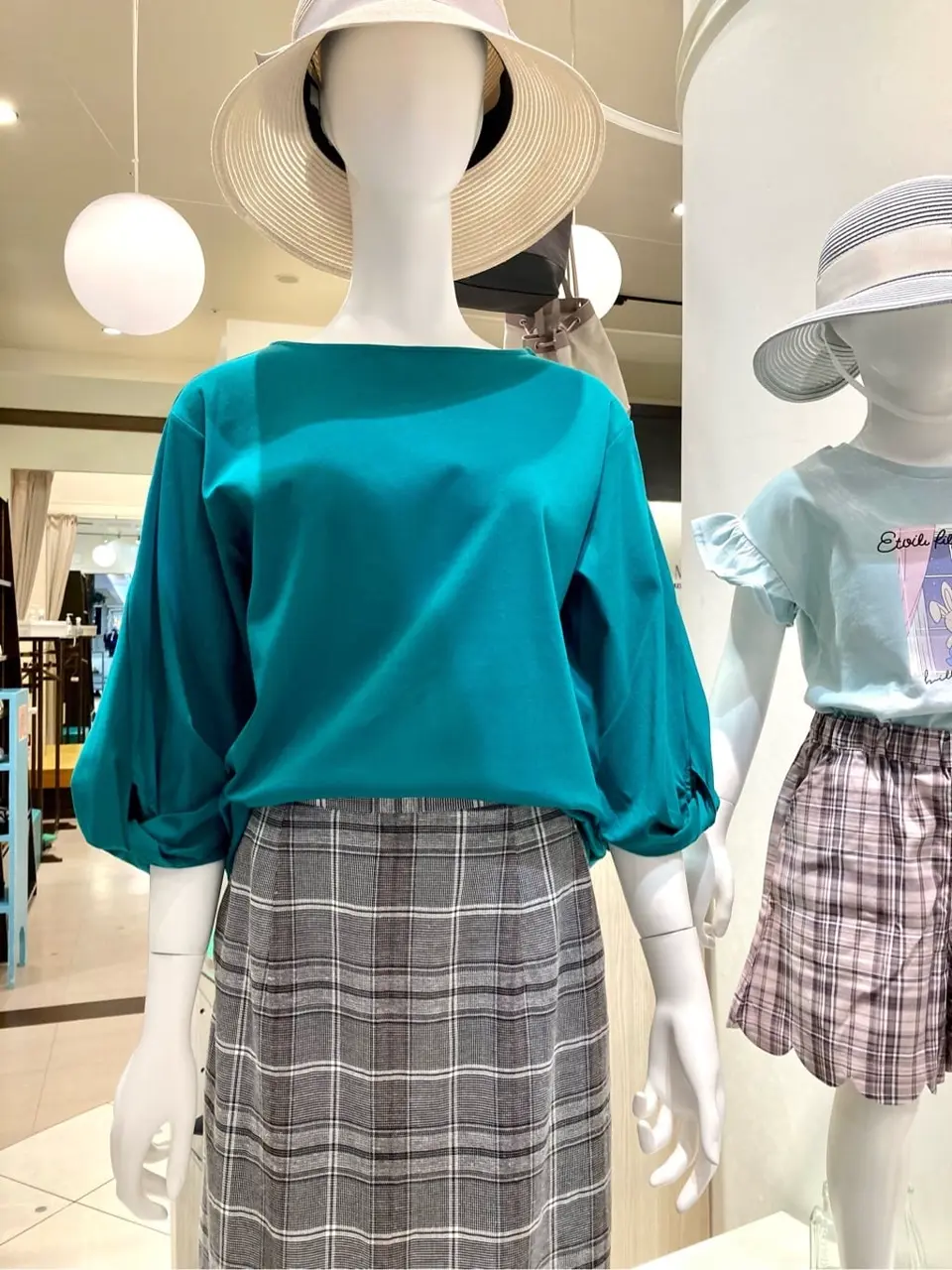 ANY 杉原 コーディネート画像