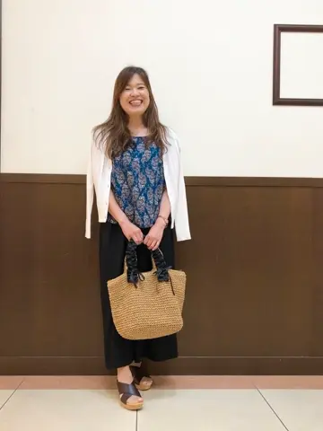 ANY iku コーディネート画像