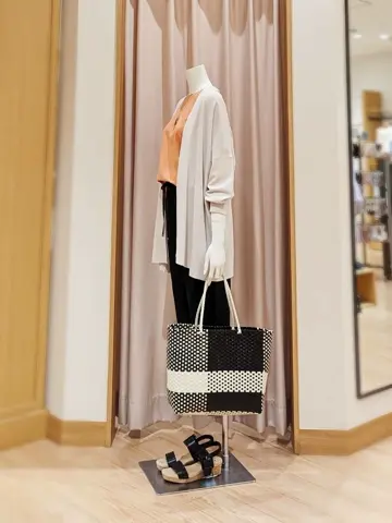 ANY 岩田 コーディネート画像