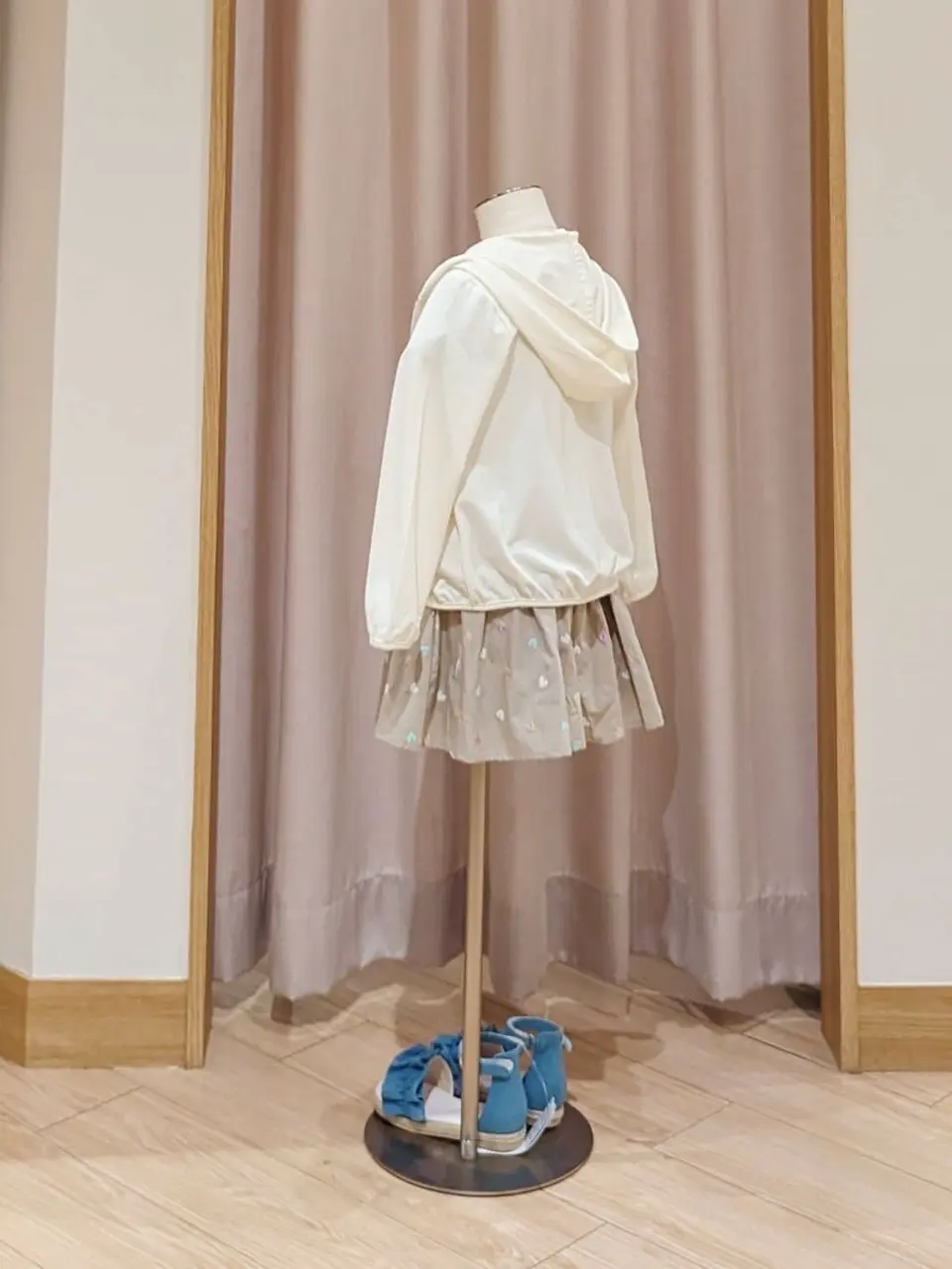 ANY 奥原 コーディネート画像