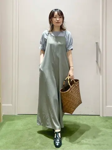 ANY フジコ コーディネート画像