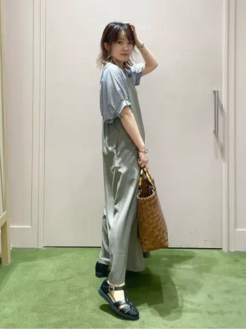 ANY フジコ コーディネート画像