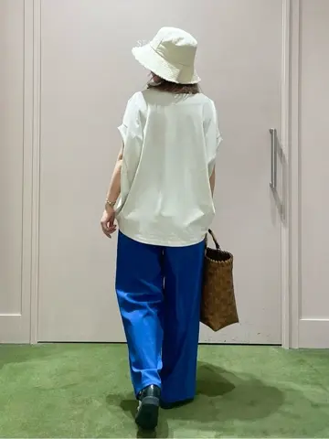 ANY フジコ コーディネート画像