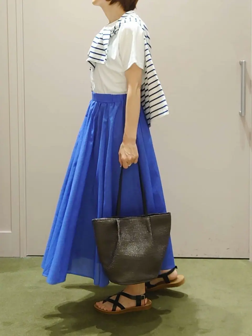 ANY 吉田 コーディネート画像