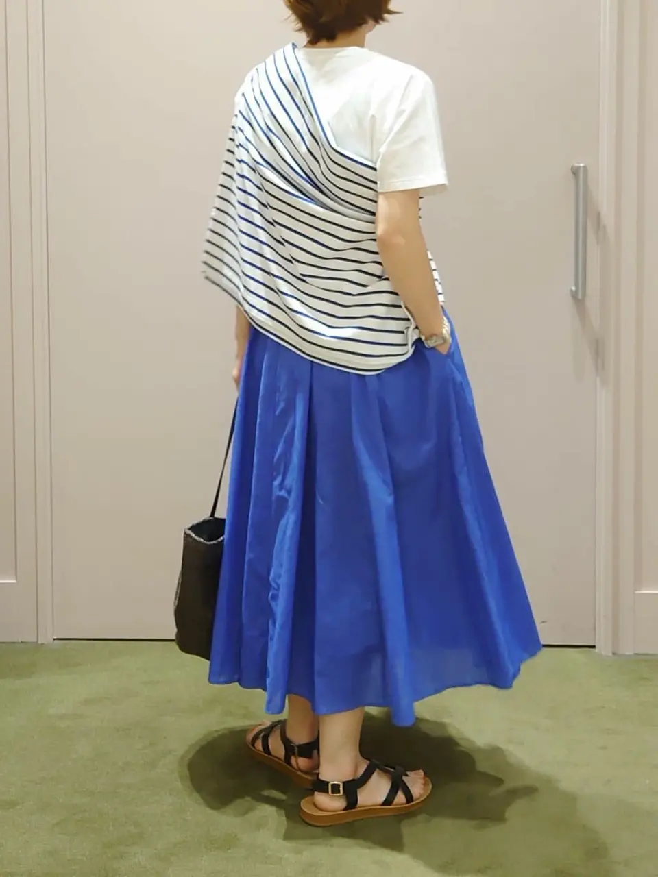 ANY 吉田 コーディネート画像