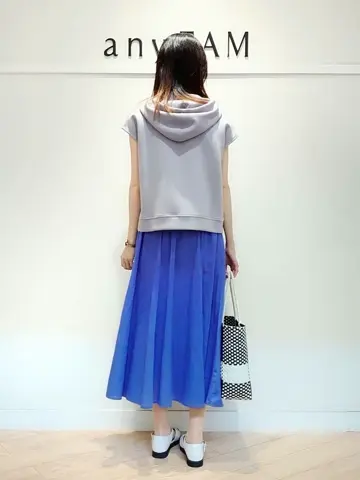 ANY スタッフ コーディネート画像