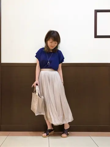 ANY フジコ コーディネート画像