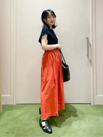 ANY フジコ コーディネート画像