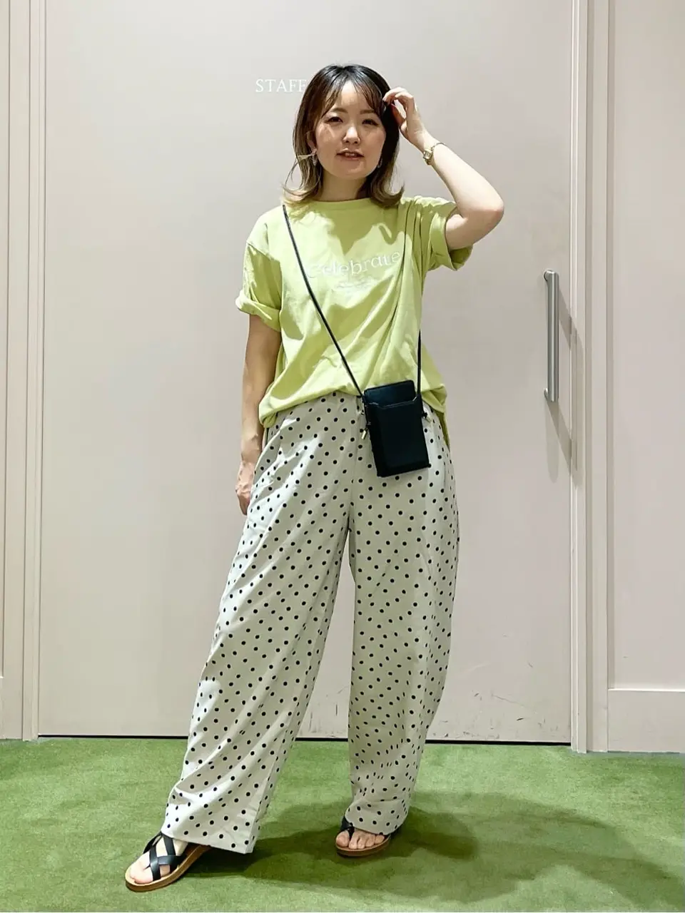 ANY フジコ コーディネート画像