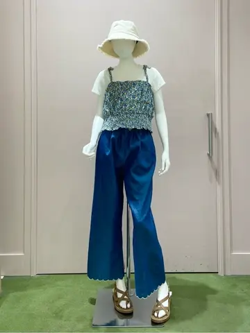 ANY フジコ コーディネート画像