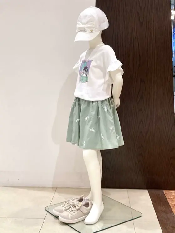 ANY 杉原 コーディネート画像