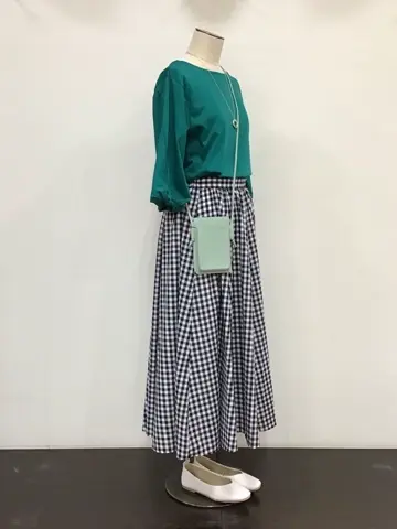 ANY 河村 コーディネート画像