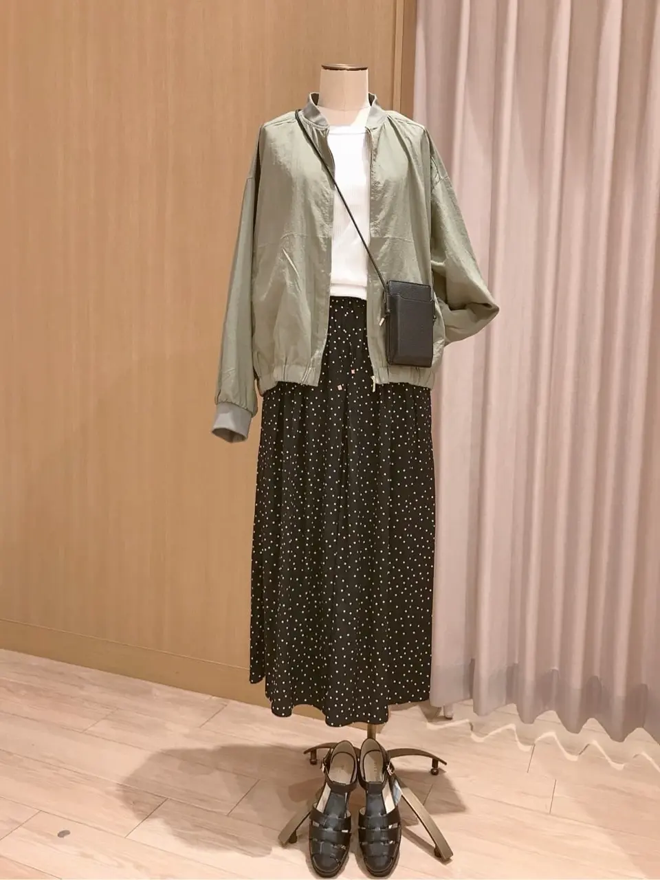 ANY 千葉 コーディネート画像