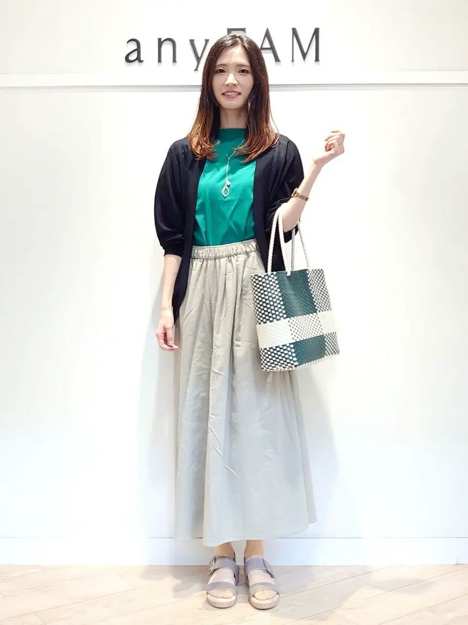 ANY スタッフ コーディネート画像