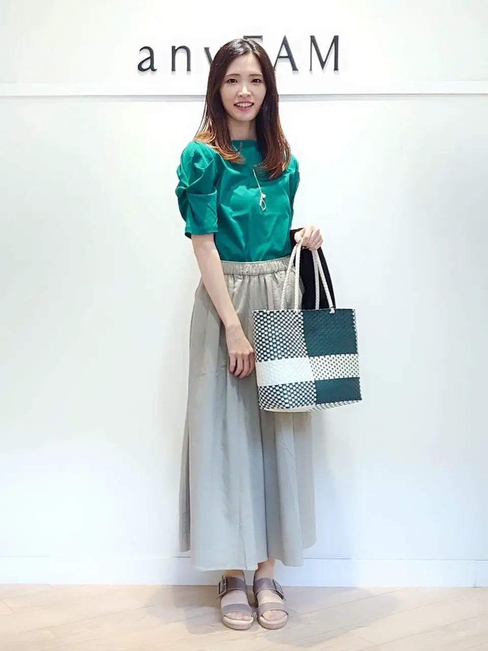 ANY スタッフ コーディネート画像