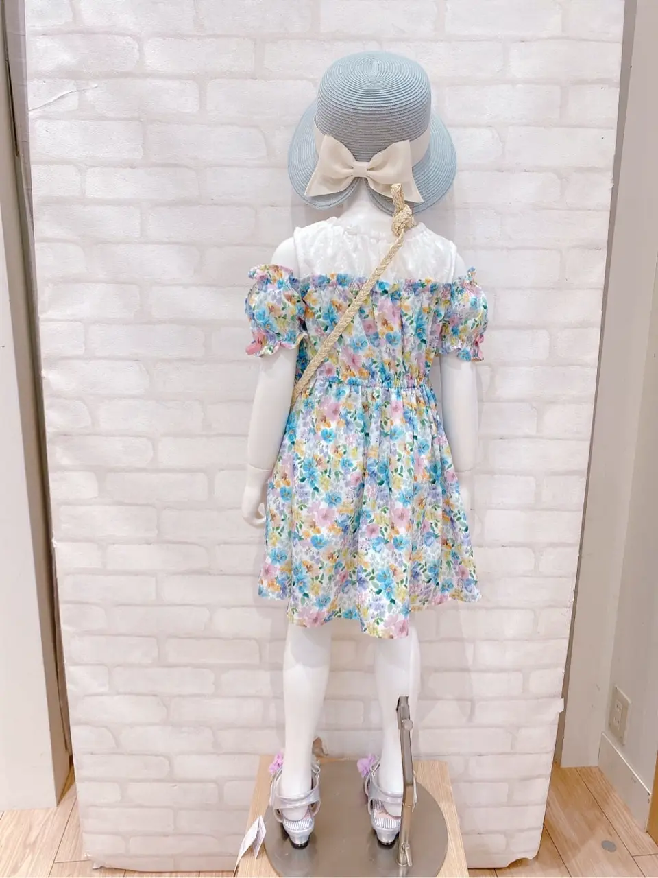 ANY 嶋田 コーディネート画像